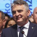 Komšić osudio političke pritiske na glumce u Banjaluci