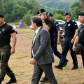 Potraga za mladićem koji je nestao na Vlasinskom jezeru još traje, došao i ministar Gašić
