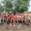 Eko-pokret „Srpski Itebej” održava selo i kad niko neće Deca zasukala rukave