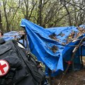 Srpska policija otkrila 117 ilegalnih migranata, nađene i municija i ručna radio-stanica /foto/