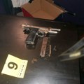 Dve akcije hapšenja u Nišu. Pronađena marihuana, pištolj i municija (FOTO)