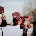 Studenti pozivaju Kragujevčane na protestnu šetnju u subotu, uz pruku: Domovina se brani lepotom