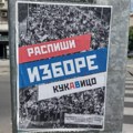 „Raspiši izbore kukavico”: Kragujevac preplakatiran pozivom na „poznatu adresu” (FOTO)