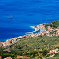 Svi pričaju o ovom apartmanu kod Makarske: Reklamna tabla zbog koje ćete se dobro nasmejati