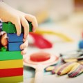 Četvorogodišnjak sam napustio vrtić, zaposleni tvrdili da su „sva deca na broju“