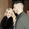 "Једна дојка ми је драстично мања од друге..." Певачица открила истину о уградњи силикона, а он јој је све искеширао: Доктор…