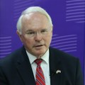 Hil o sankcijama NIS-u: Imam informacije da se vode pregovori američke i ruske strane, ne očekujem da bude daljih odlaganja