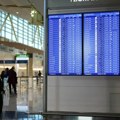 Haos na američkim aerodromima: Nedostatak osoblja, kontrolori rade bez plate, letovi kasne i do 40 minuta