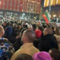 Bugari traže ostavku vlade; protesti u desetinama gradova širom zemlje (video)
