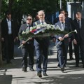 Premijer Macut položio venac i odao poštu stradalima u "Ribnikaru"