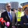 (Foto) Vučić obilazi radove na gradilištu EXPO 2027 u Surčinu