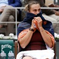 "Samo želim da napustim tenis..." Sabalenka doživela katastrofu na RG, pa šokirala na konferenciji za medije