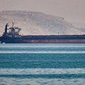 Novi udar u Ormuskom moreuzu: Tanker pogođen nepoznatim projektilom, izbio požar