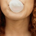 Popularni zaslađivač koji se koristi u žvakama povezan sa većim rizikom od srčanog i moždanog udara