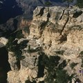 Amerika: Dečak preživeo pad sa 30 metara u Velikom kanjonu