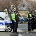 Užas na Novom Beogradu: Žena se zakucala u stub na semaforu, Hitna konstatovala smrt