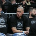 FOTO Svi u crnini, smrknuta lica: Vujošević, Pavlović, Berić i Novica uz brata Milojevića odali poštu Dejanu