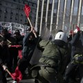 Сукоб с полицијом на протесту студената у Атини против реформе образовања