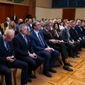 Vučić na poslovnom forumu "Srbija-Slovačka": Želimo da privučemo i pomognemo slovačke investicije