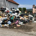 Bresnica zatrpana smećem, direktor nestao