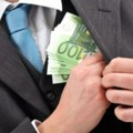 Izvlačili novac iz budžeta grada i ulagali u bitkoine u Kini