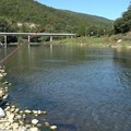 Jesenji dan sa ribolovcima na Limu: Priča o reci i strastvenom pecarošu koji ne jede ribu (VIDEO)