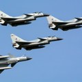 Kupuju 42 borbena aviona od Kine: Stiže "Vigorous Dragon"