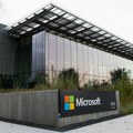 Microsoft pada zbog usporavanja rasta klauda i rekordne potrošnje