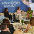 Бецутан уз родитеље: комуникација са децом у ери дигиталне буке