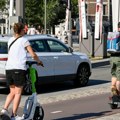 Nemačka uvodi nova pravila: Kompanije koje iznajmljuju električne trotinete biće odgovorne za nezgode