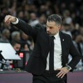 Alimpijević poslao igrača u svlačionicu!