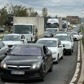 Paori ponovo blokiraju prilaz auto-putu na nekoliko sati