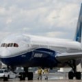 Zvaničnici istražuju tvrdnje o problemima sa Boingovim avionima 787 i 777
