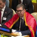 Vučić: Mnoge je zabolela zastava Srbije – od sada ću je uvek nositi sa sobom