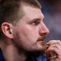 "Tata, nedostaješ mi!": Sramna provokacija Nikole Jokića u NBA ligi!