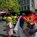 Srbija 1. maja u tri slike: Protesti, uranak i roštilj