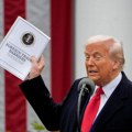 Nova istorijska odluka Trampa: Nakon bekstva Al Asada u Moskvu, Amerika ukida sankcije Siriji