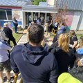 NEZVANIČNO: Dejana Marković postavljena za v.d. direktorku vrtića „Rakila Kotarov Vuka“ – građani i kolektiv na skupu…