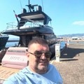Saša Mirković se opušta na moru! Uživa na svojoj jahti vrednoj nekoliko miliona i poručuje: Najjači samo ostaju, nikad se ne…