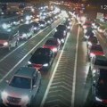 Kilometarske kolone na graničnom prelazu sa makedonijom Pao sistem, do Grčke još duži put