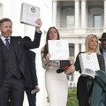Sud odbacio zahtev Ministarstva pravde SAD da se otpečate transkripti porote u vezi sa Džefrijem Epstinom