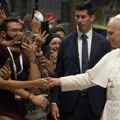 Papa Lav XIV poručio mladima: Seksualnost ne sme postati zabava