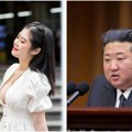 Kim DžONG Un udario na silikone Agenti u civilu u hajci na plastične hirurge i žene sa vidno uvećanim grudima priprećeno i…