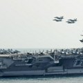 Iran u potpunom obruču! Amerika naglo gomila snage: U regionu dva nosača aviona, hiljade raketa, najmanje 120 borbenih…