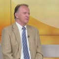 Лопандић (СРЦЕ): Вучић део гласача привукао политиком прикључења ЕУ, сада диже руке од чланства