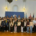Mićin primio učenike i nastavnike iz Gornjeg Kusca sa Kosova i Metohije goste OŠ "Kosta Trifković“