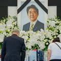 Religijskoj grupi koja je indirektno umešana u atentat na Šinza Abea preti raspuštanje u Japanu