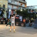 U somboru održan basket turnir na Trgu Svetog Đorđa u finalu Vukovi bolji od Džokera