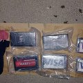 Velika zaplena kokaina usred Beograda: Policija zaustavila "reno", pa našla šest paketa sa oznakom platne kartice, vozač odmah…