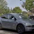 Tesla robotaksi servis ograničen na 10 vozila i izbegava složene raskrsnice